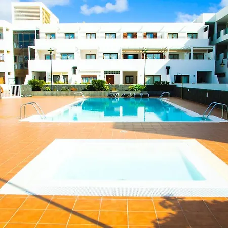 Apartment Ocean Views *